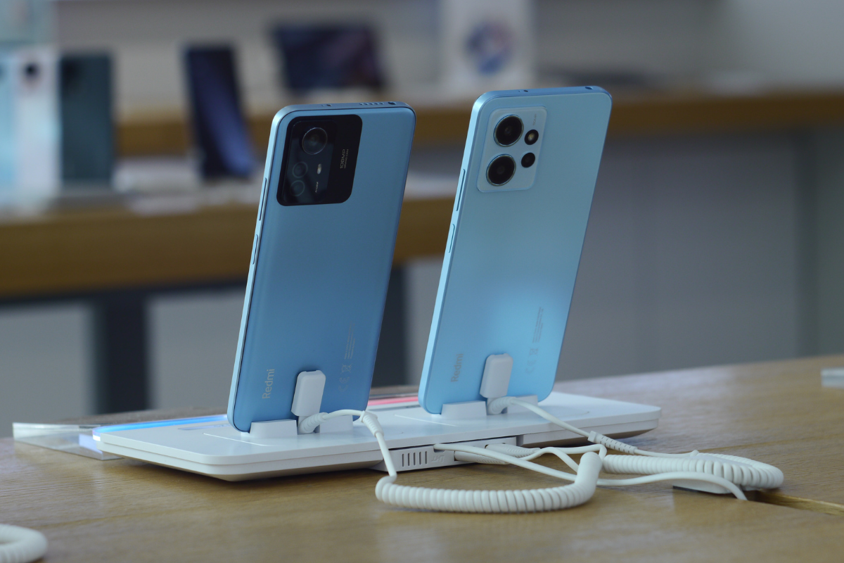 Xiaomi Redmi Note 12 vs 12s - czym się różnią? Porównanie smartfonów Xiaomi