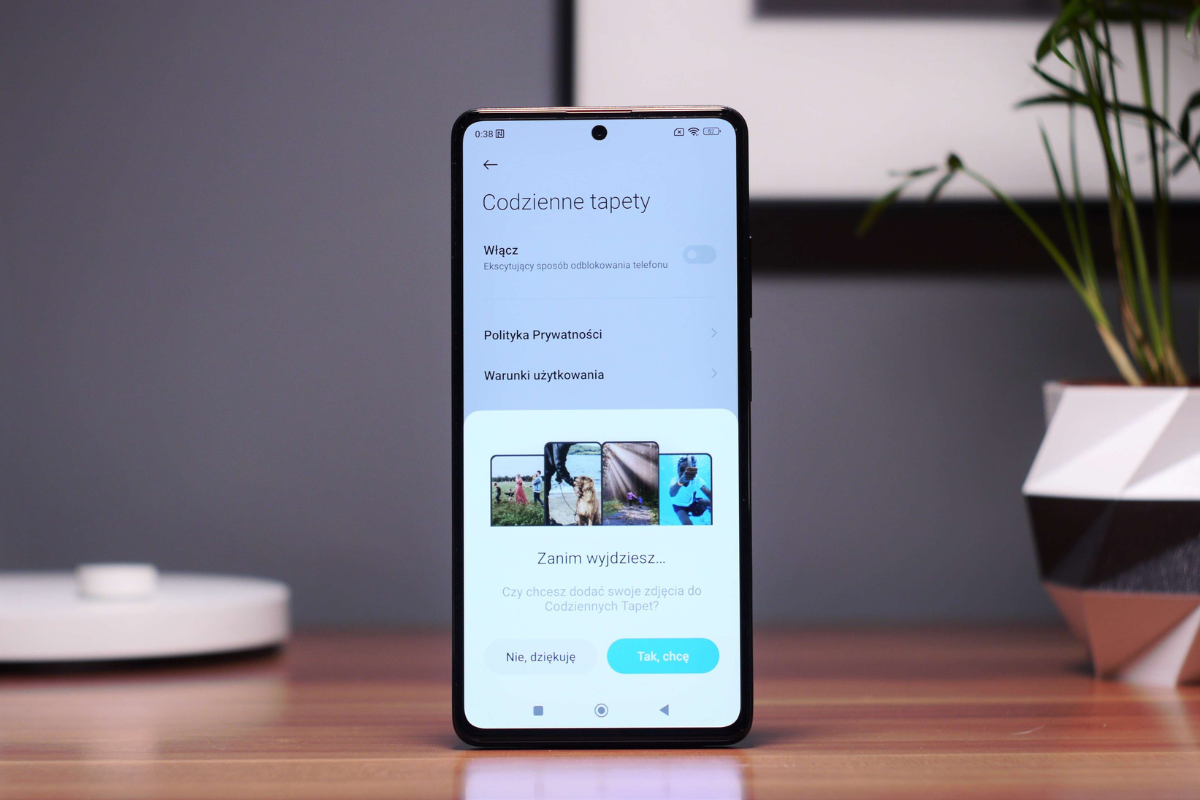 Jak wyłączyć funkcję codziennych tapet w smartfonie Xiaomi?